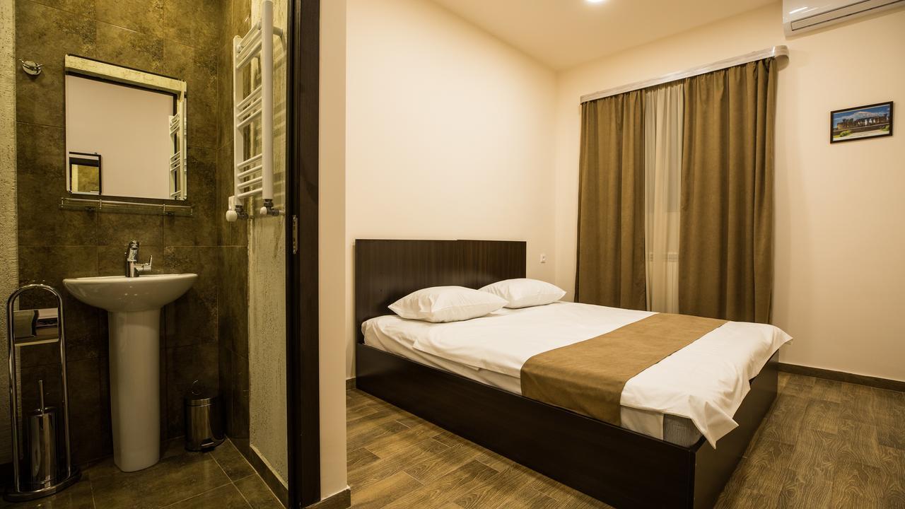5 Rooms Mini-Hotel & Tours Erywań Zewnętrze zdjęcie